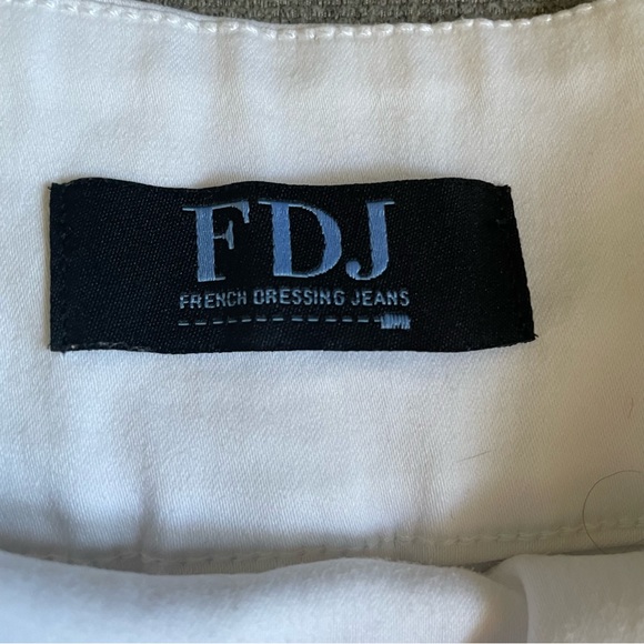 ⭐️FDJ | NWOT cropped white pants - Picture 5 of 10